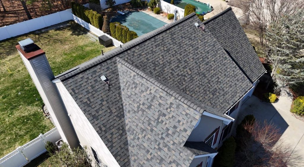 Matthews Peppercorn Shingle Header