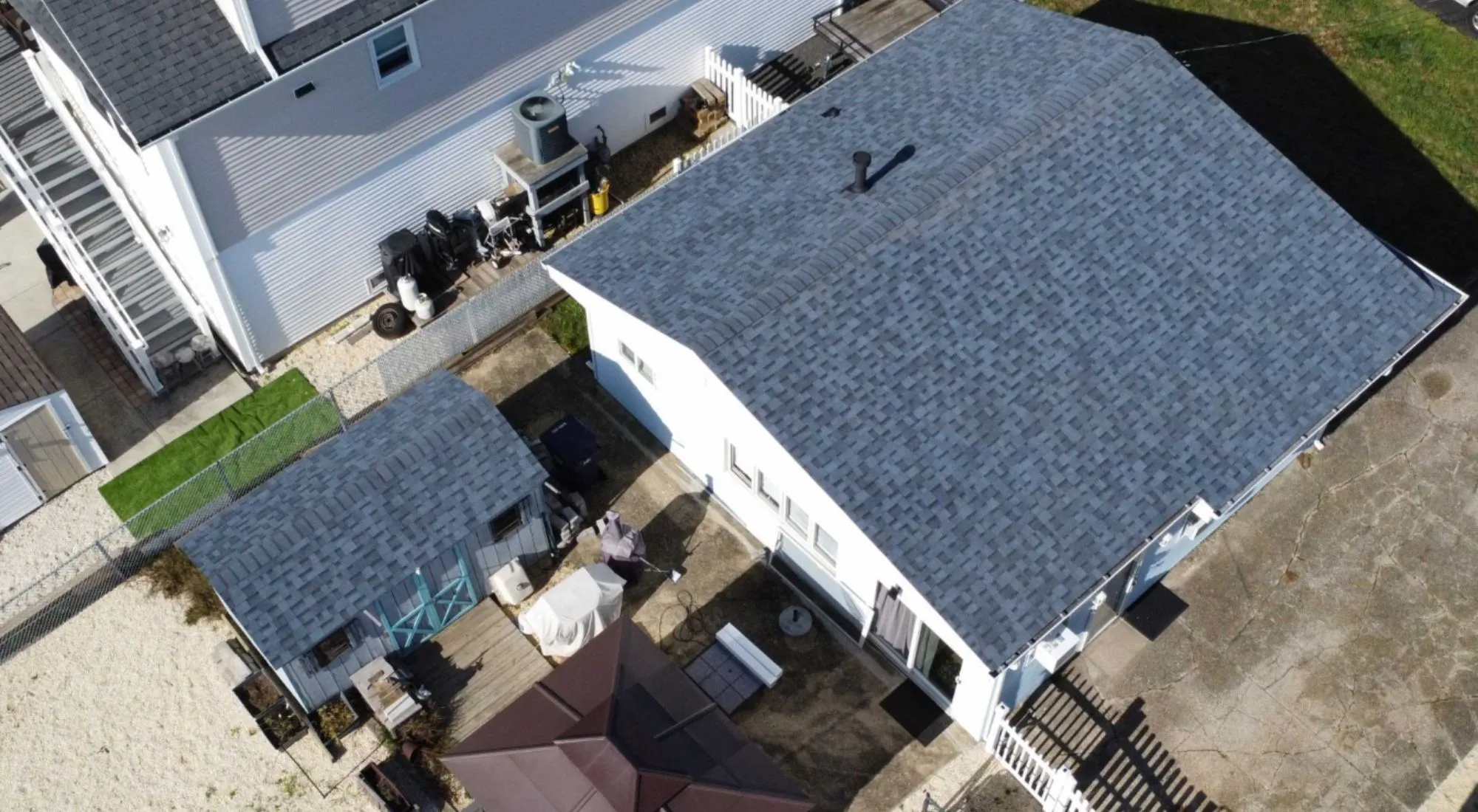 what color is best for shingles