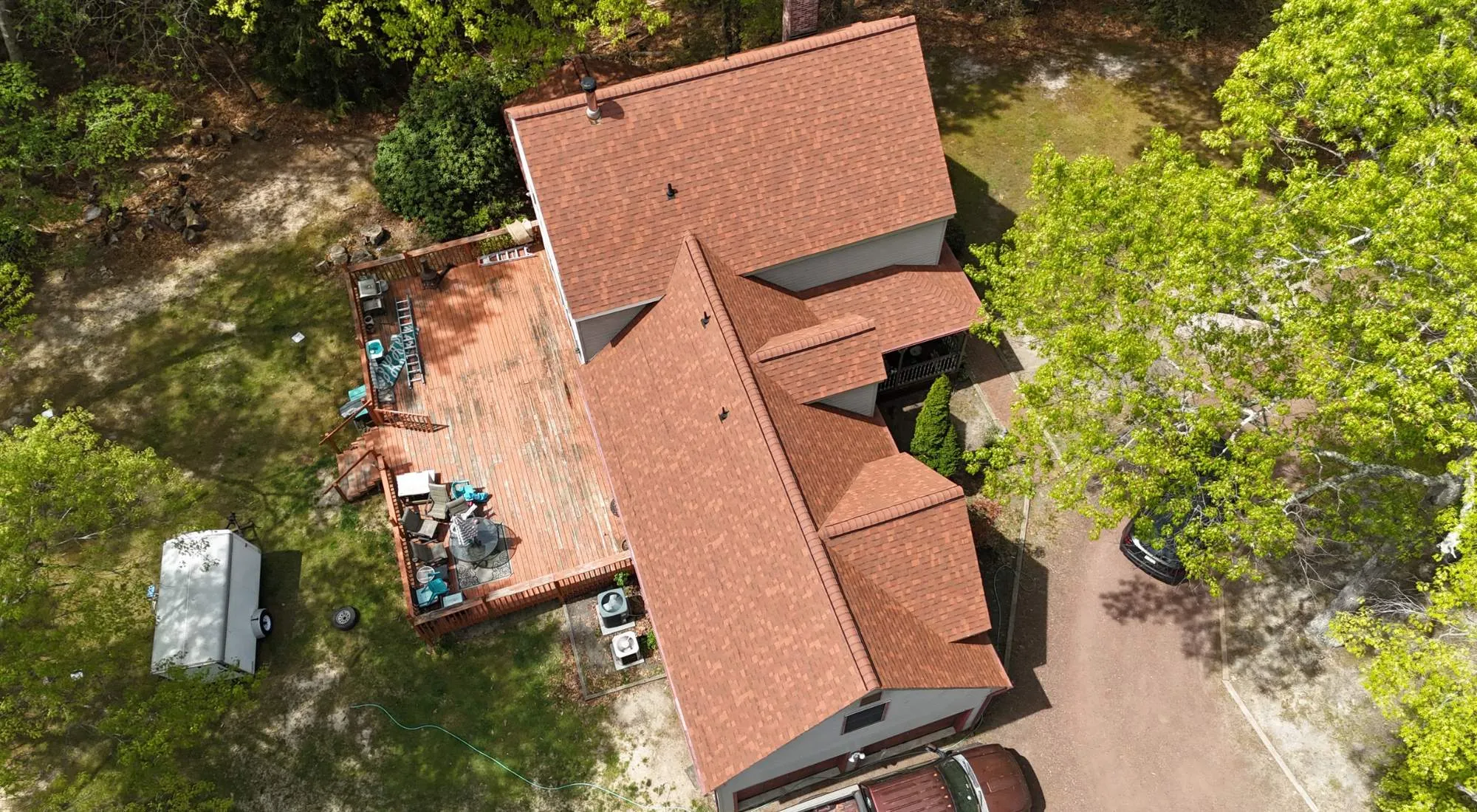 how many years does a roof usually last