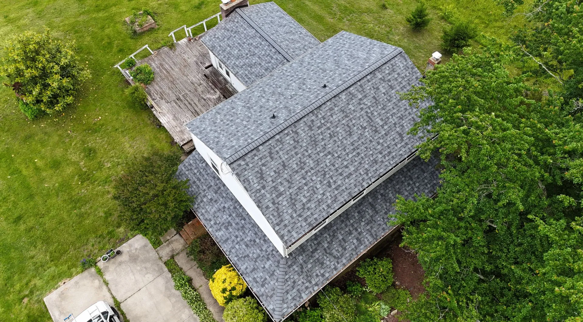 what season of year is best to replace a roof